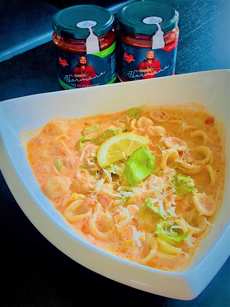 orechiette-mit-Tomatensauce-und-Joghurt