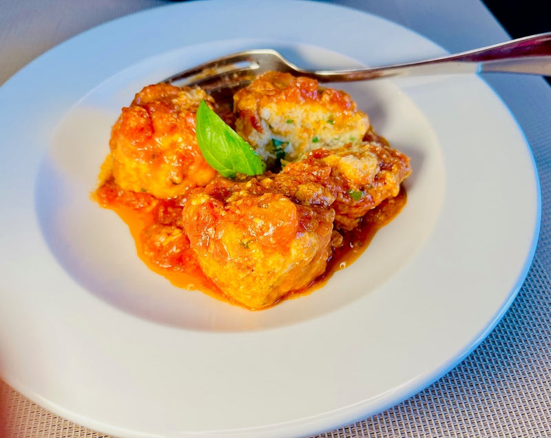 Ricotta-Frikadellen-in-hermina-tomatensauce