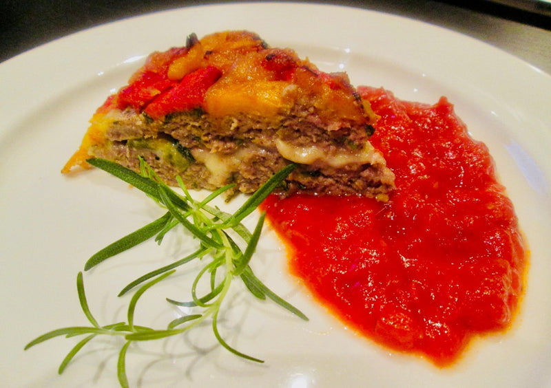 Hackbraten-mediterran-polpettone-mit-Tomatensauce