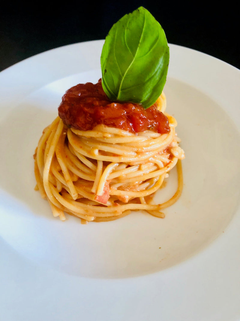 Spaghetti-mit-Paprika-Ricotta-und-hermina-tomatensauce