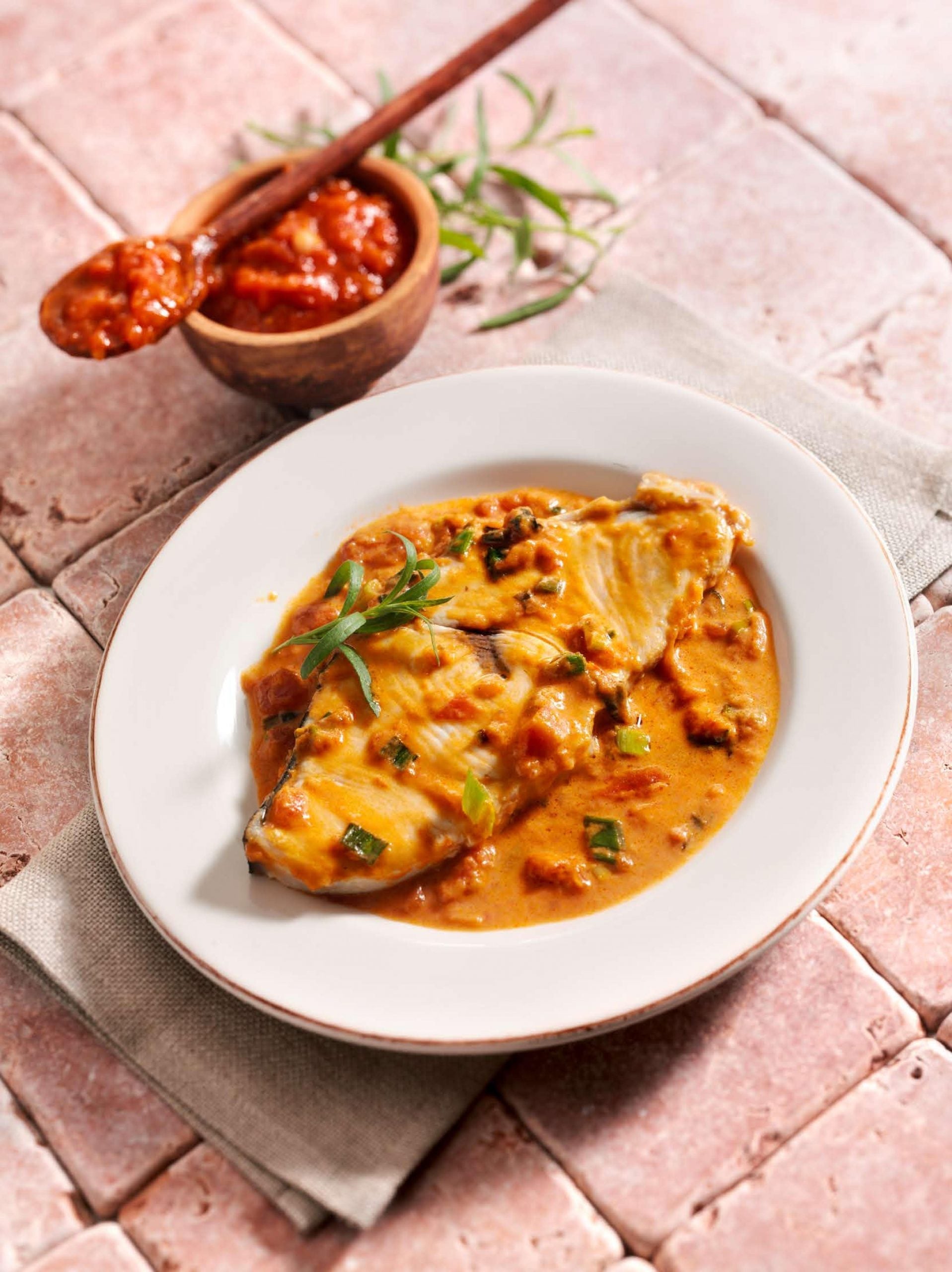 Schwertfisch-Wermut-hermina-tomaten-Sauce