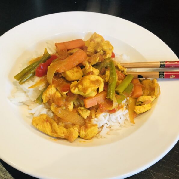 Hähnchen-Curry-freestyl-Hermina-Tomatensauce