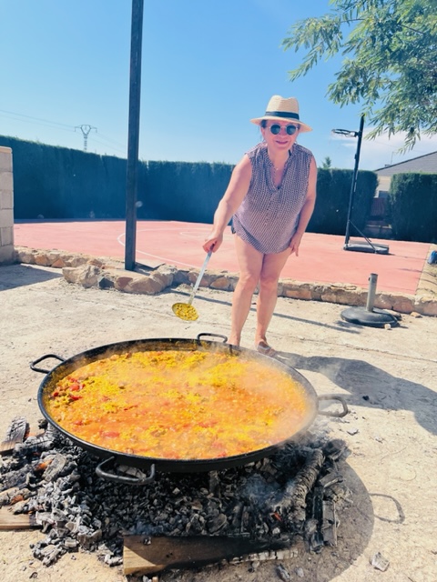 Original Paella aus Spanien-Hermina-Tomatensauce-Zubereitung