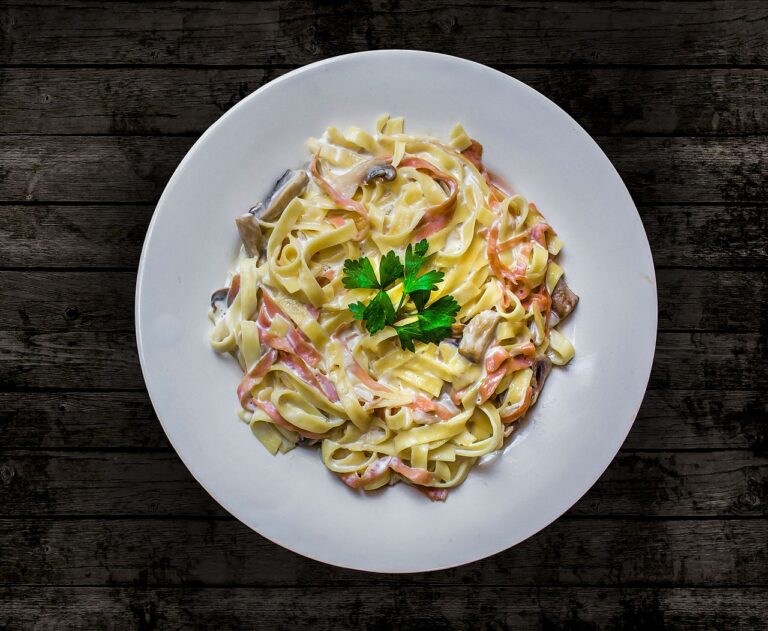 Falsche-Carbonara-nie-mit-Sahne