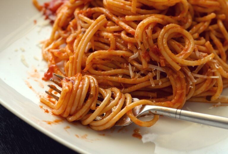 Spaghetti-mit-Salsa-Paradiso-Tomatensauce